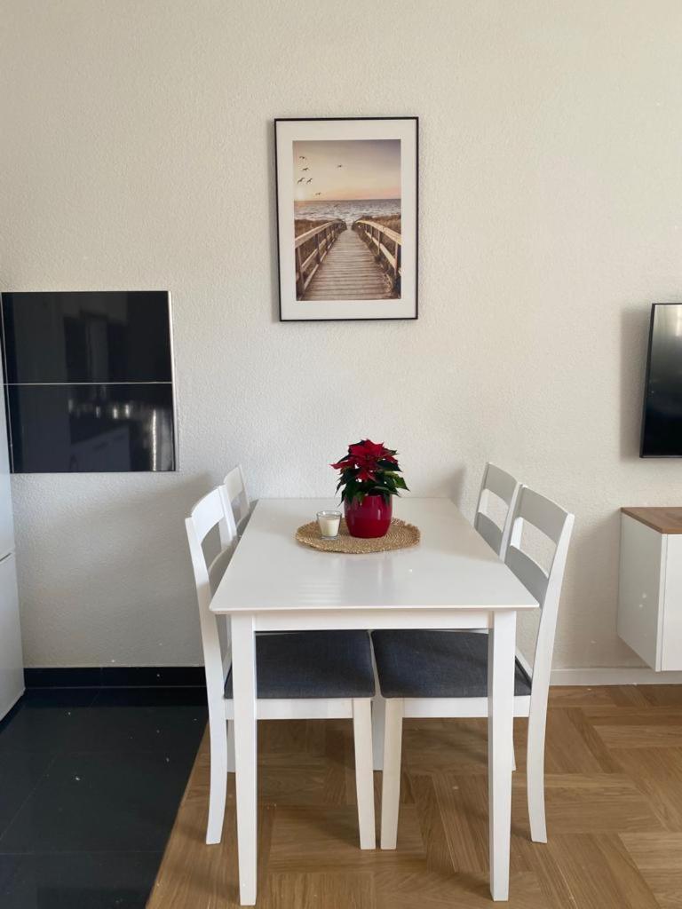 Studio Apartman Ana Zagreb Buitenkant foto